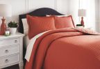 Ashley Raleda Orange Contemporary 3-Piece King Coverlet Set Q496003K - as Pic